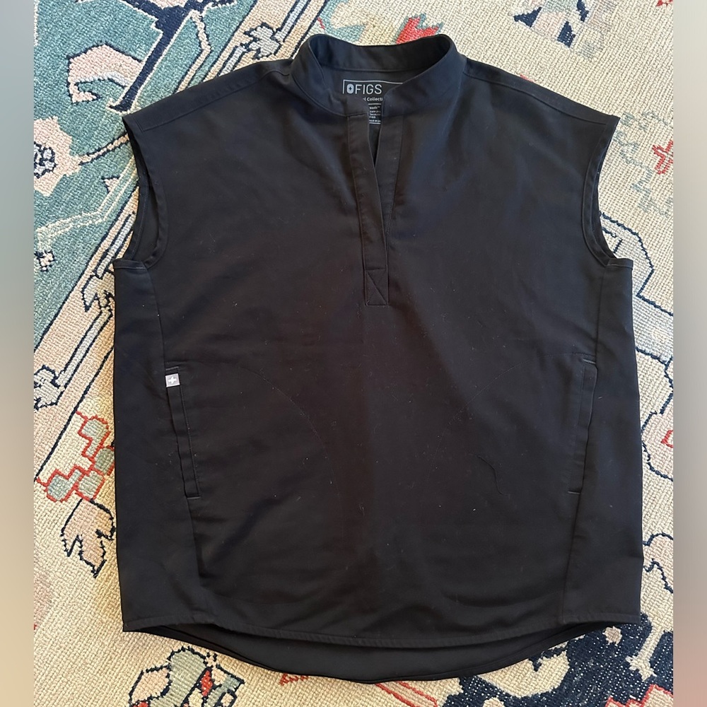 Figs XXS Rafaela Oversized black Scrub top
